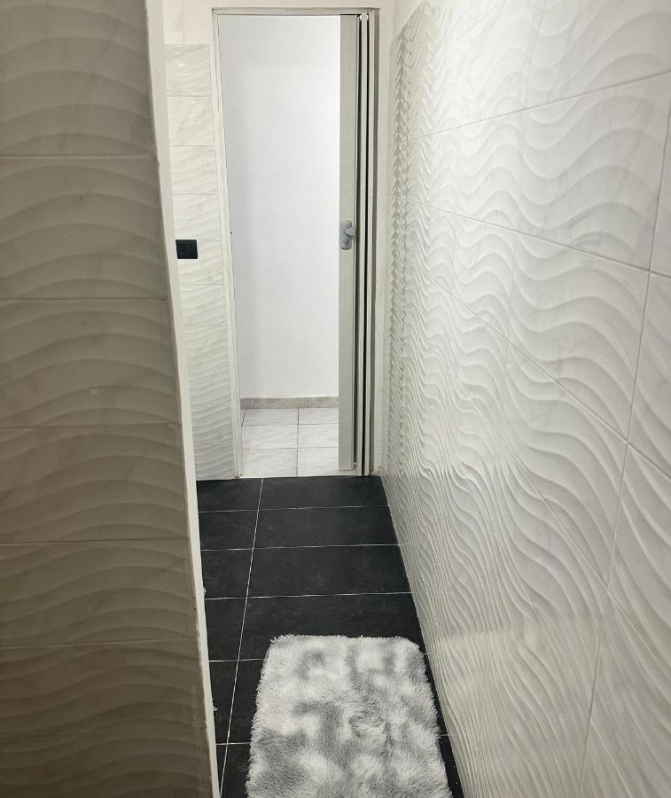 Home Center Acquisto Катанія Екстер'єр фото